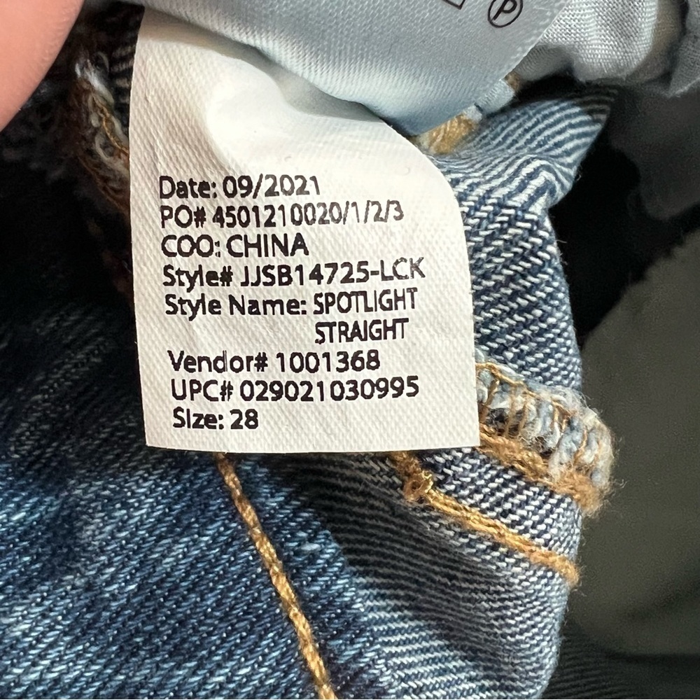 Jessica Simpson Spotlight High rise Straight ankle jeans in lucky star size 28 - Picture 11 of 15